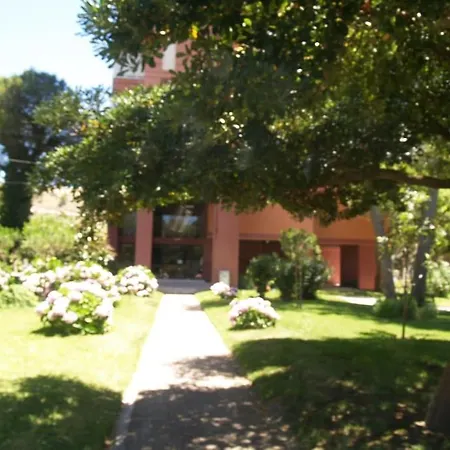 Exclusive House *